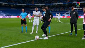 Garbiñe Muguruza realizó el saque de honor en el Real Madrid – Athletic