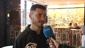 Ibon Larrinaga: ''Boxeolari baten helburua Munduko Txapelketa izan behar da beti''