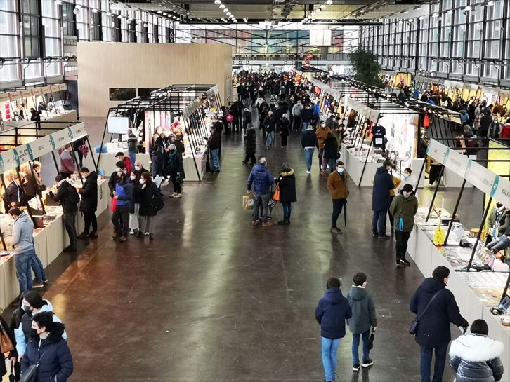 ''Más Que Palabras'', en directo, desde Durangoko Azoka