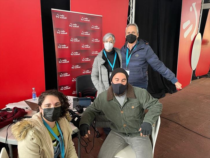 ''Más Que Palabras'', en directo, desde Durangoko Azoka