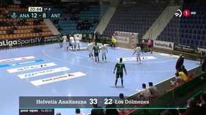 Helvetia Anaitasuna 33-22 nagusitu zitzaion Los Dolmenes taldeari