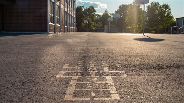 Menos asfalto en los patios de colegio