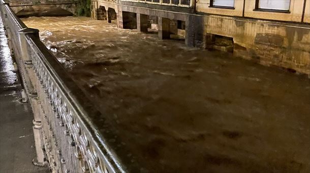 Mañaria ibaia Durango parean. Argazkia: Radio Euskadi