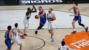 Derrota del Baskonia contra el Anadolu Efes