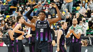 El Bilbao Basket arrolla al Gran Canaria en Miribilla (95-80)