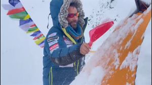 Alex Txikon berriz saiatuko da Manaslu neguan igotzen