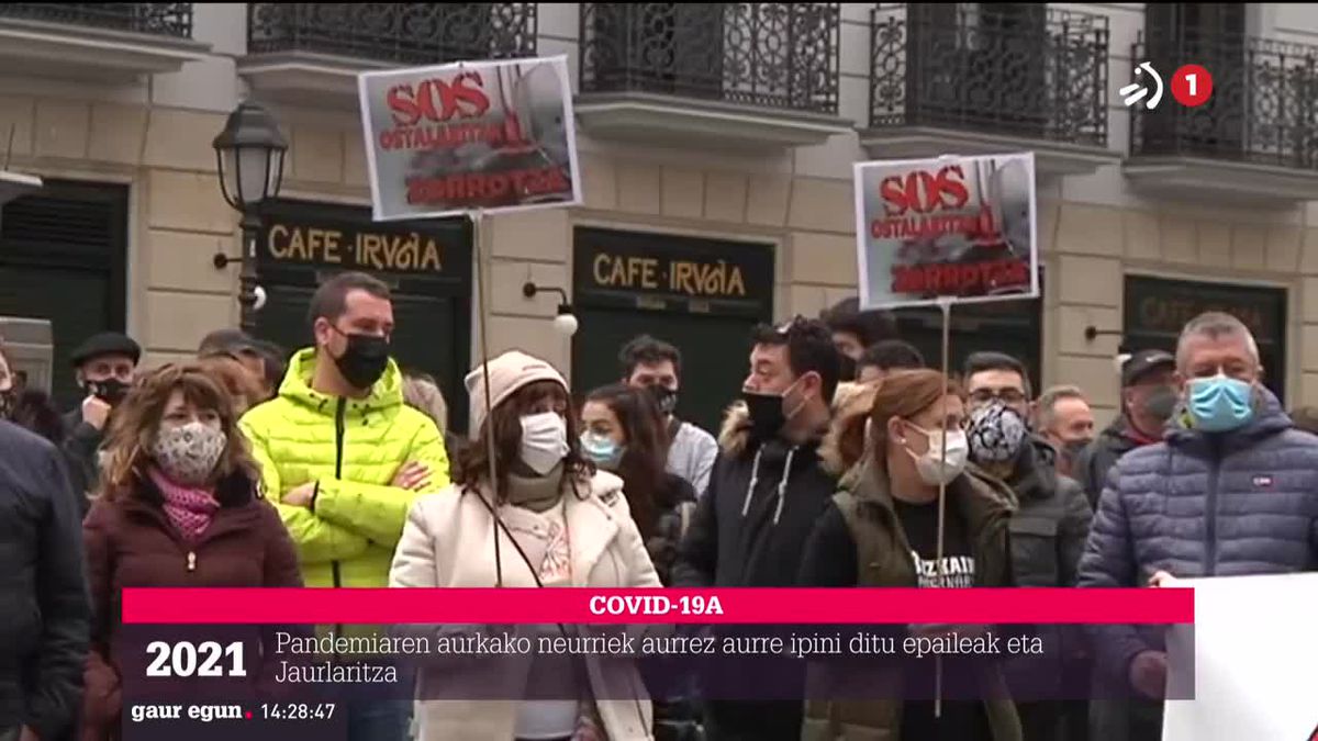 Ostalariak protestan. Irudia: EITB Media