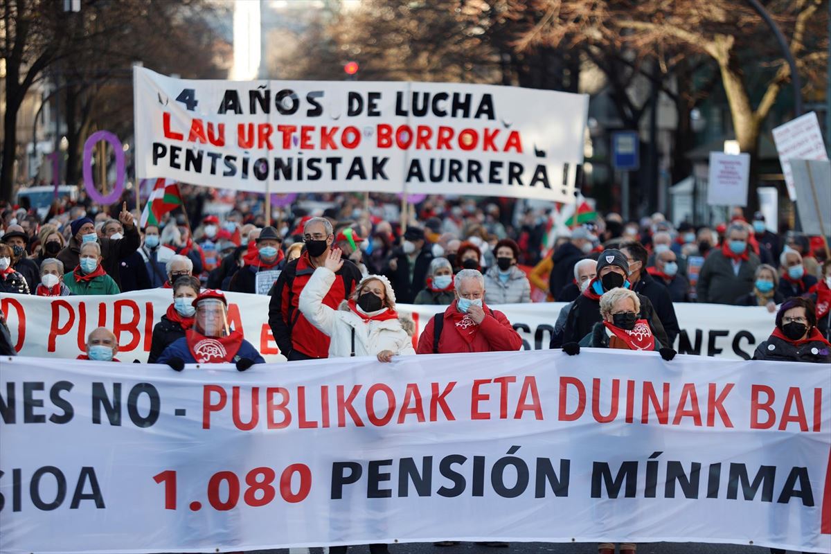 Manifestación del Movimiento de Pensionistas en Bilbao. Foto: EFE