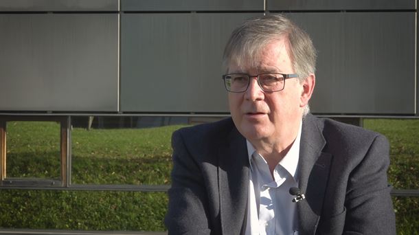 Sobre la investigación en Euskadi con el director de Ikerbasque Fernando Cossio
