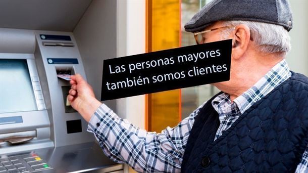 Carlos San Juan: "Pido una atención humana en las sucursales bancarias"