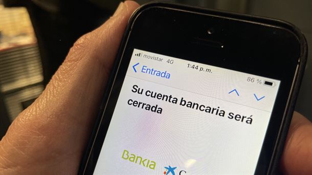 La policía local alerta de estafas a través del teléfono móvil que alcanzan los 1.500 euros