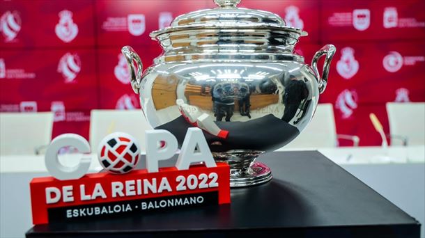 Trofeo de la Copa de la Reina 2022.