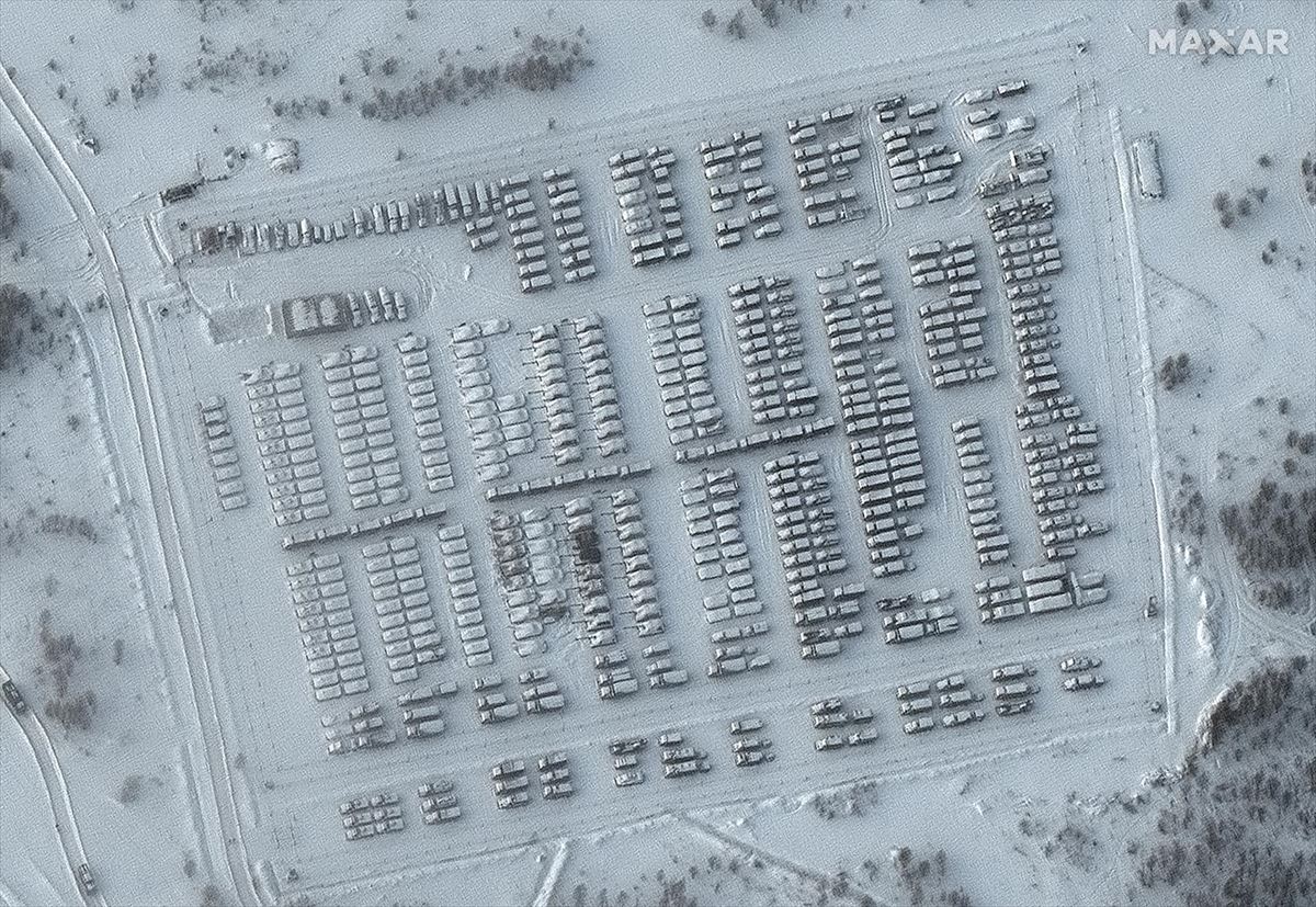 Imagen de satélite de las tropas rusas cerca de la frontera con Ucrania