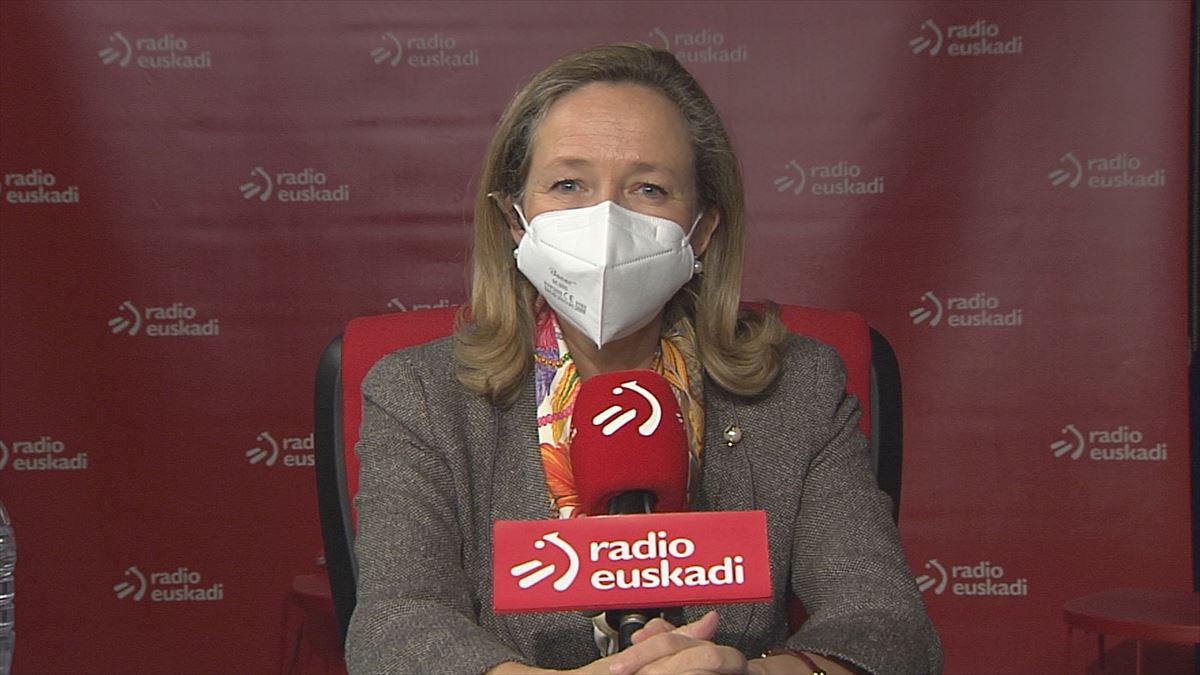Nadia Calviño, la vicepresidenta primera del Gobierno de España, en Radio Euskadi