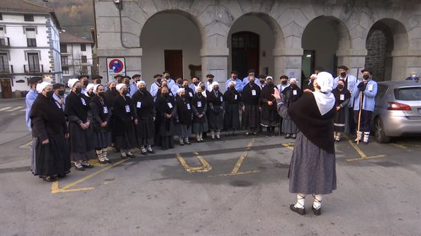 Arratiako abesbatza. EITB Mediaren bideo batetik ateratako irudia.