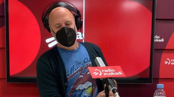 Pedro Sánchez:''Quiero mucho a todos, no me lio a besos por la mascarilla''