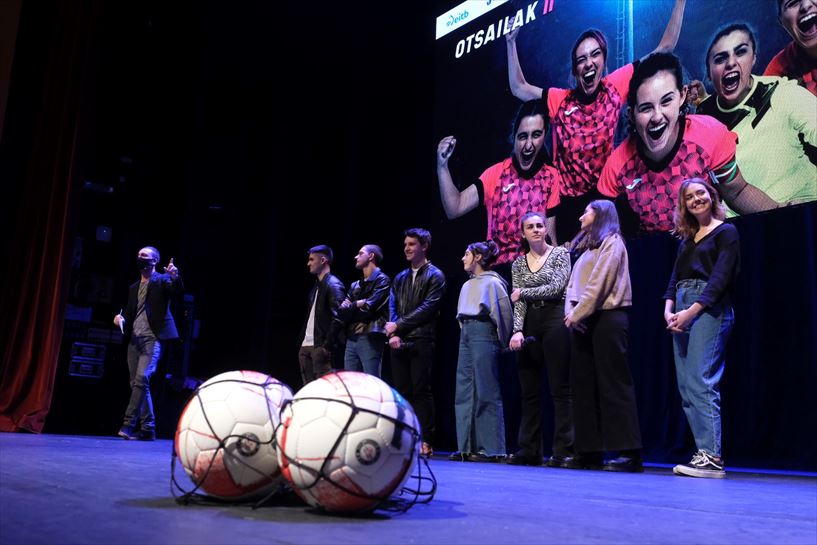 ''Irabazi arte'' telesailaren aurrestreinaldia Iruñean. (EITB Media)