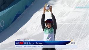 Eileen Gu es estadounidense, pero ha decidido competir en nombre de China, lo que ha desatado la polémica