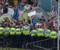 Txertoen derrigortasunaren aurkako 120 manifestari atxilotu dituzte Zeelanda Berrian