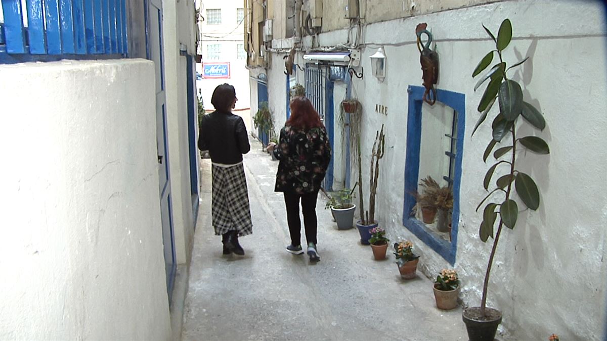 ZOLLO, el callejón más mediterraneo de Euskadi, se oculta tras la Alameda San Mamés, en pleno centro