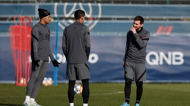 Messi, Kylian y Di Maria en el entrenamiento