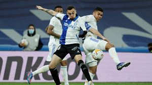 Saririk ez Alavesentzat Bernabeun egindako lanagatik (3-0)