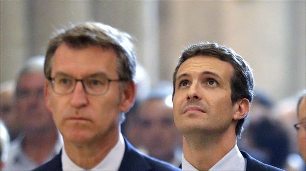 Alberto Núñez Feijoo eta Pablo Casado. Argazkia: EFE