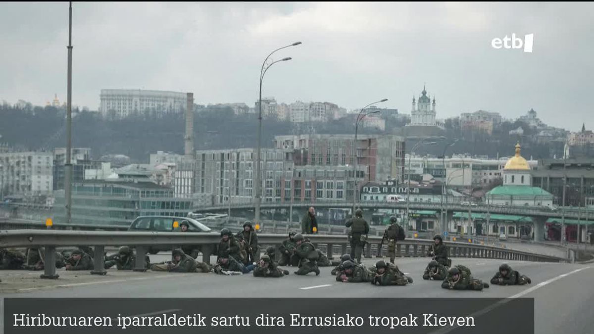 Ukrainiar soldaduak, Kieven. EITB Media