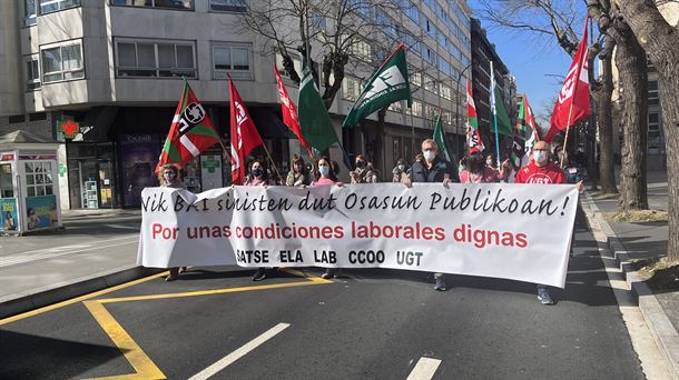 Manifestación de la plantilla de Osakidetza en Gasteiz