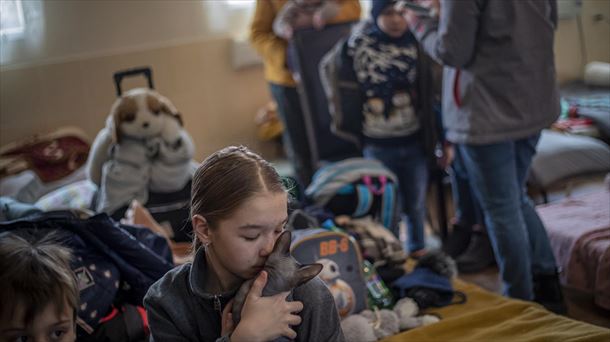 De Otxarkoaga a Rumanía a recoger refugiados tras oír el llanto de un niño en un bunker por la radio