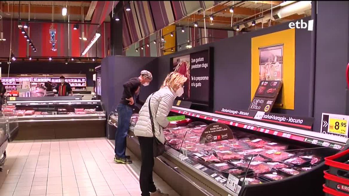 Erosleak supermerkatuan. EITB Mediaren bideo batetik ateratako irudia.