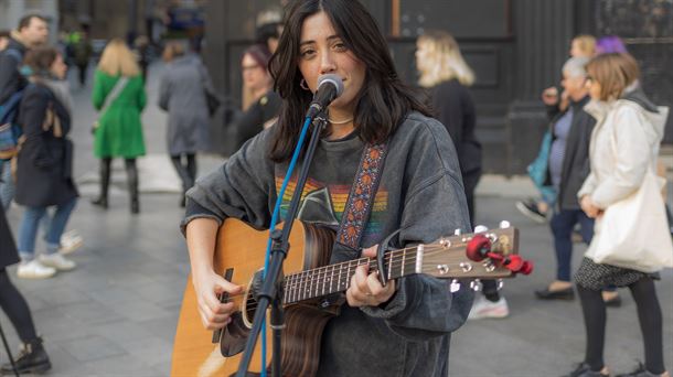 Leire Gotxi en acción, en las calles de Londres