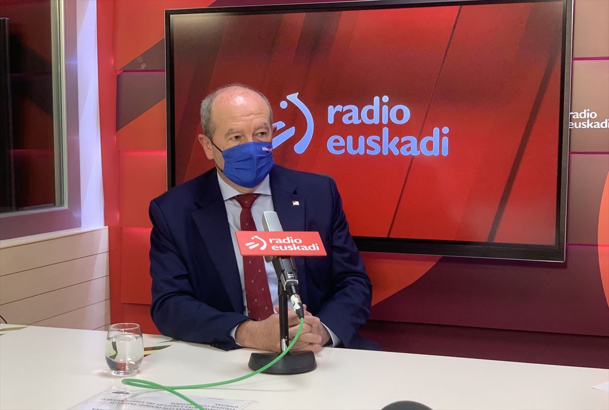 Ricardo Barkala, Radio Euskadin.
