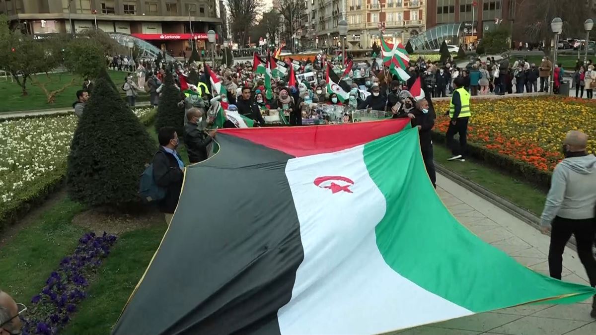 Manifestación en Bilbao en apoyo al pueblo saharaui. En marzo. 
