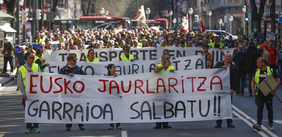 Manifestación del sindicato Hiru en Bilbao. Foto: EFE