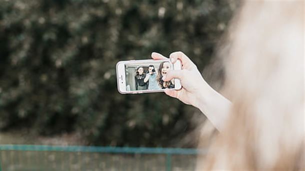 Cuando hacer un selfie significa más que sacar una foto 