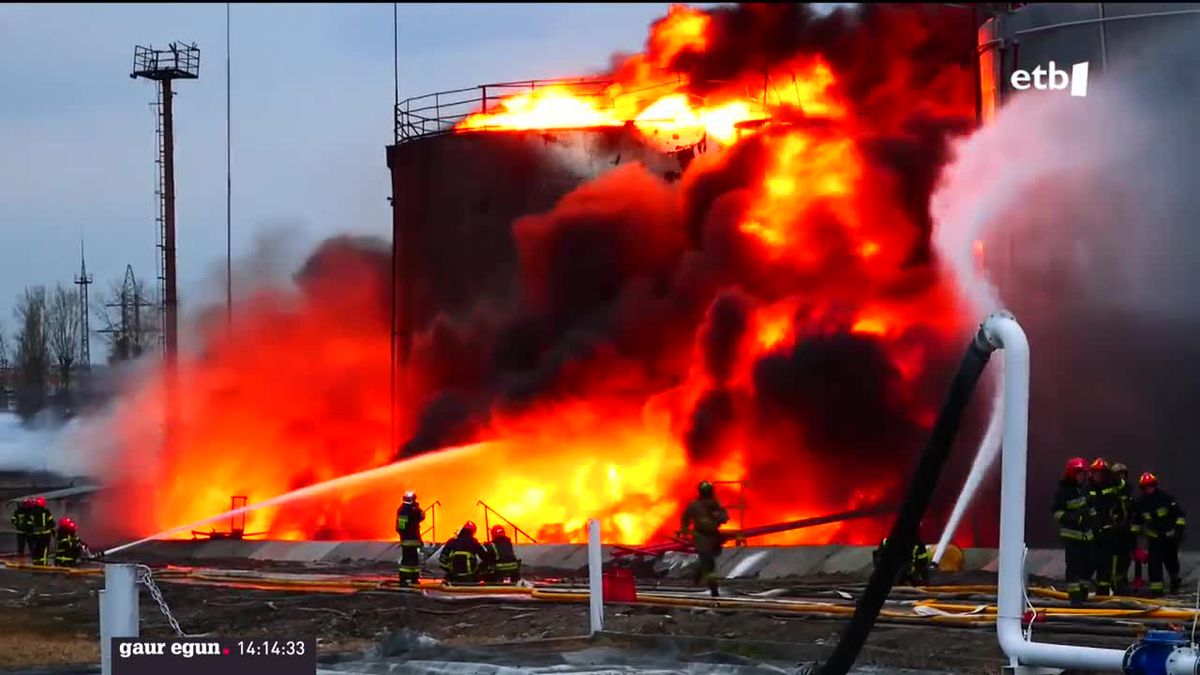 Errusiak Ukraina mendebaldeari eraso egin dio. EITB Mediaren bideo batetik ateratako argazkia.