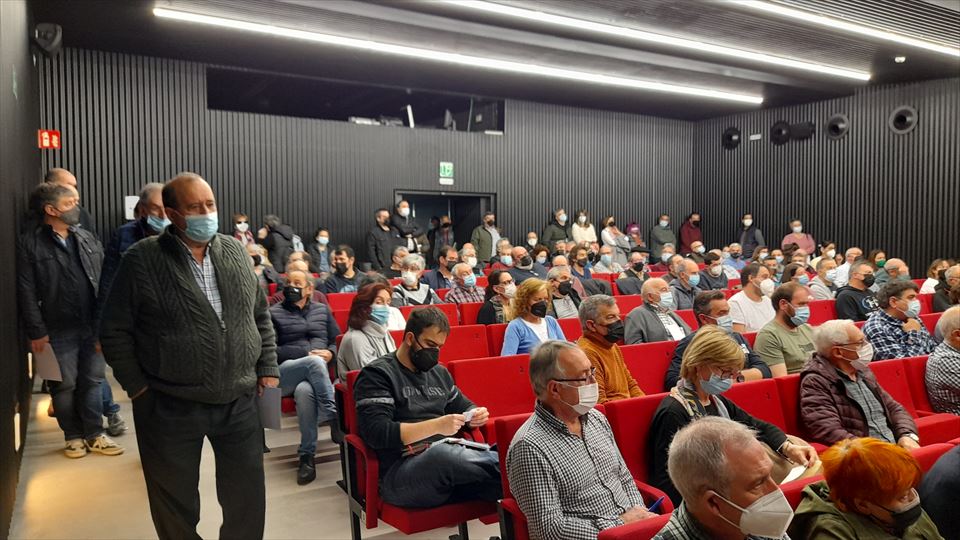 7.-Acude un 53% de los concejos asociados