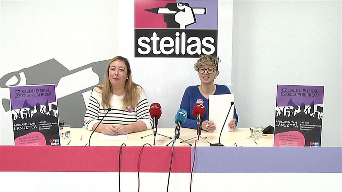 Rueda de prensa de Steilas. Imagen obtenida de un vídeo de EITB Media.