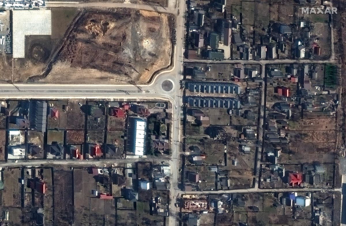 Butxa (Ukraina) satelite bidez hartutako irudian. 