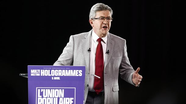 Melenchon, aurreko kanpainan, ekitaldi batean