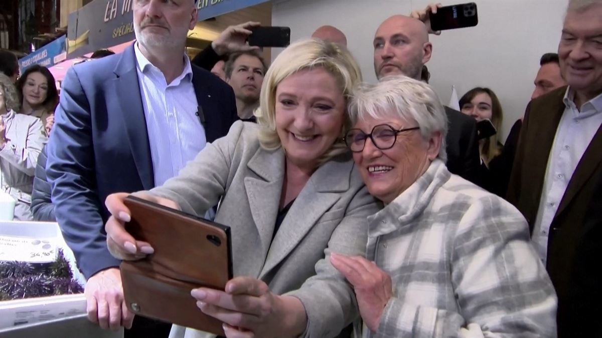 Emmanuel Macron eta Marine Le Pen. Argazkia: EITB Media