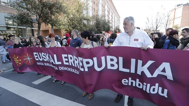 Imagen de la manifestación del año pasado de EH Bildu en Pamplona en el día del Aberri Eguna.