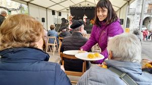 Dos años después, las fiestas de Ayala siguen siendo punto de encuentro también de los mayores