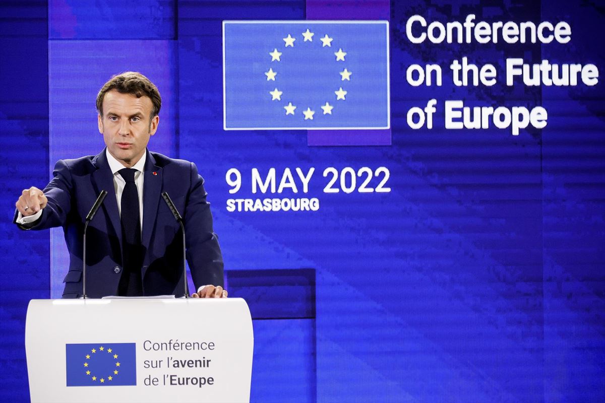El presidente francés, Emmanuel Macron, este lunes en el Parlamento Europeo en Estrasburgo