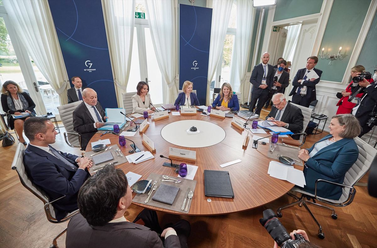 Reunión mantenida por los representantes del G7 en Alemania. Foto:EFE