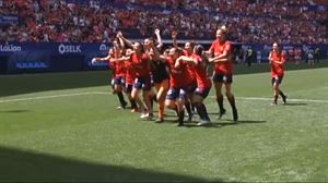 Osasuna vence al Espanyol y sueña con el ascenso (2-0)