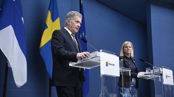 Sauli Niinisto y Magadlena Andersson, en rueda de prensa, hoy en Estocolmo. EFE