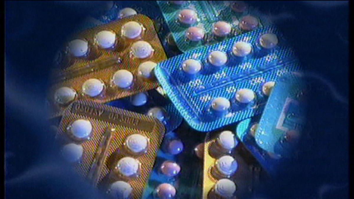 No hay más anticonceptivos que los preservativos. Imagen extraída de un vídeo de EITB Media.