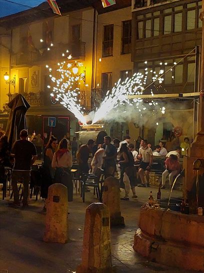 10.-Toro de fuego en el concejo de Santa Cruz de Campezo